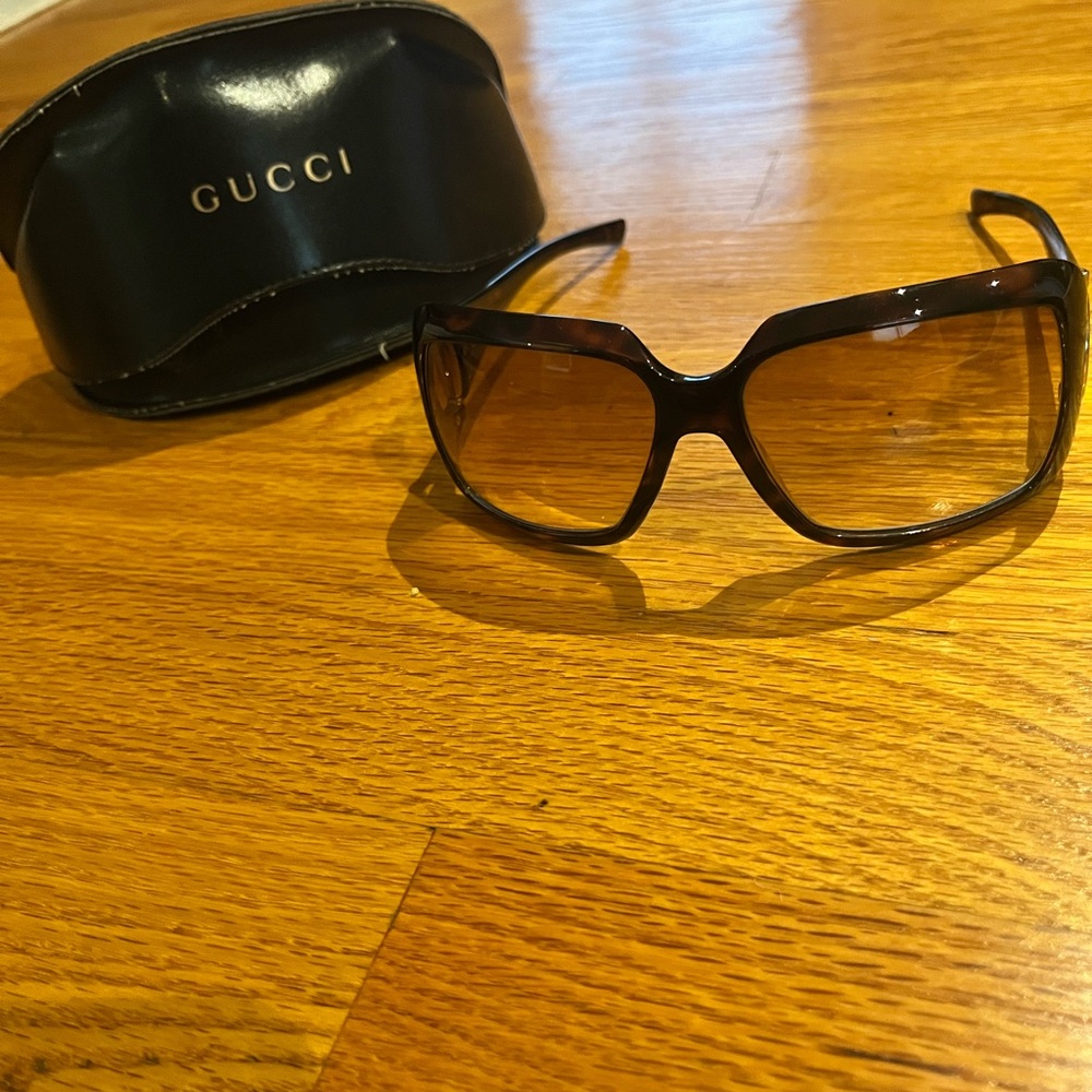 Gucci Oversized Sunglasses